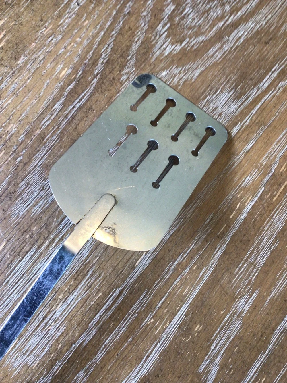 Vintage Ekco Stainless Steel Keyhole Slotted Spatula Turner Black Handle USA 13”